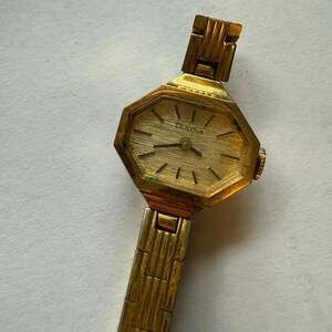 Vintage Bulova N9 Ladies Wrist Watch